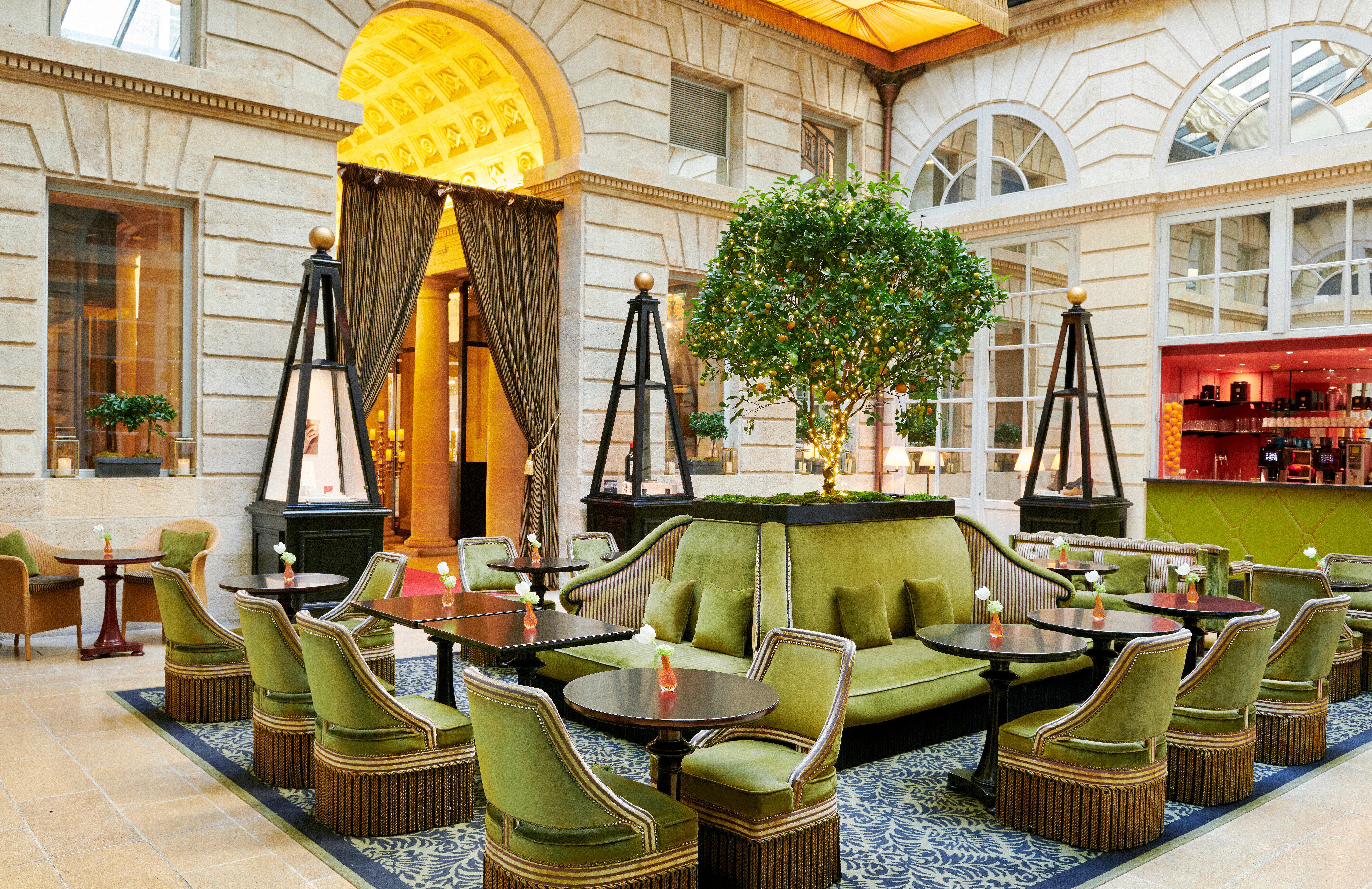 Intercontinental Bordeaux Le Grand Hotel By Ihg Esterno foto The lobby