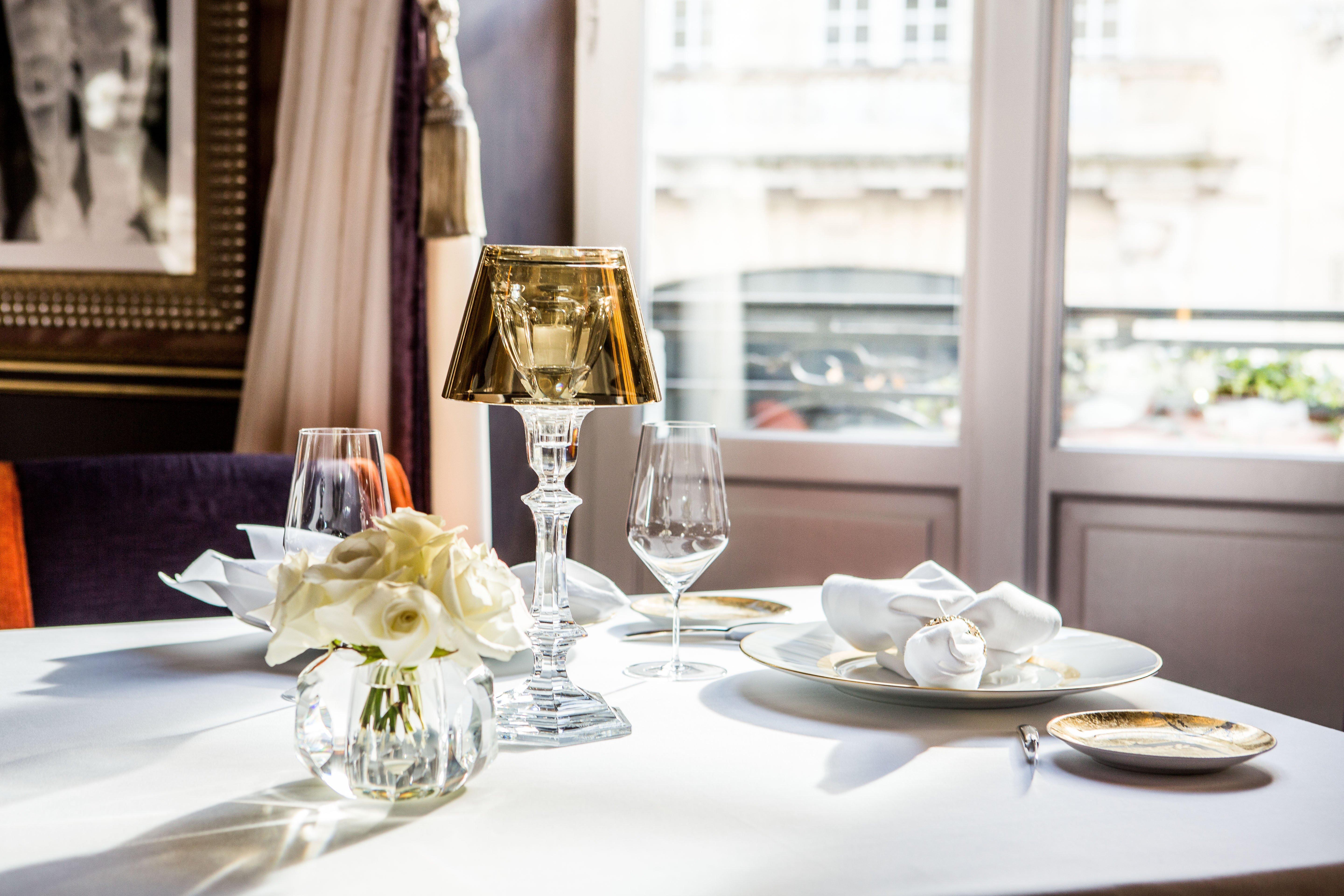 Intercontinental Bordeaux Le Grand Hotel By Ihg Esterno foto Restaurant
