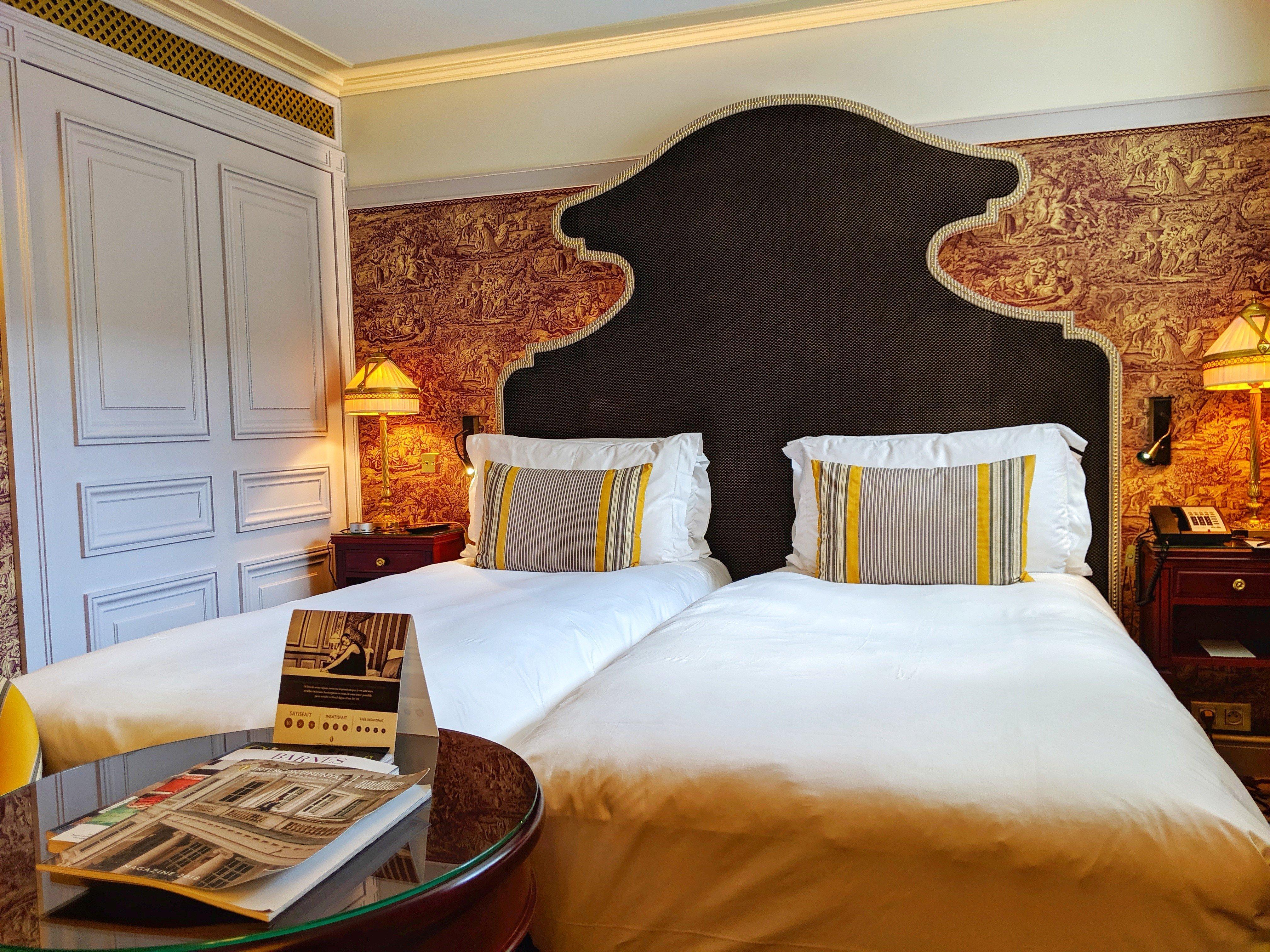 Intercontinental Bordeaux Le Grand Hotel By Ihg Esterno foto A room at the hotel